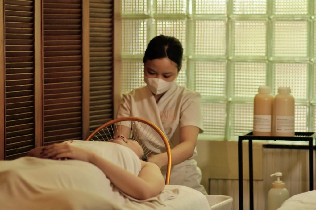 Healing Combo including Headspa session in tranquil spa setting