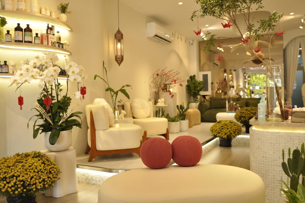 Reception area at Cele’B Spa Signature Ben Thanh Market, a premium spa in Ho Chi Minh City